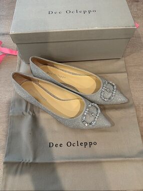 Dee Ocleppo Ballerina Silver Glitter Pointed-Toe Flats with Crystal Buckle Size
